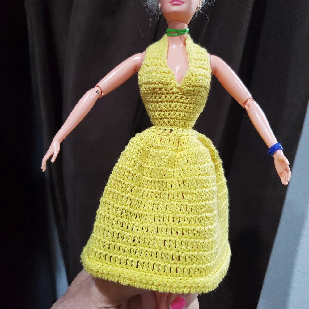Hand Crocheted Yellow Barbie Doll Dress *NO DOLL* Vintage 💛